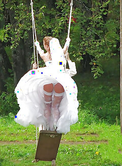 bride upskirt pics